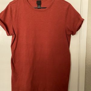 Men’s Small H&M orange crew neck shirt